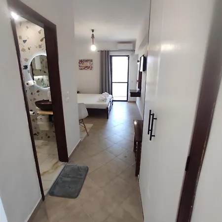 Creta Star Apartament *