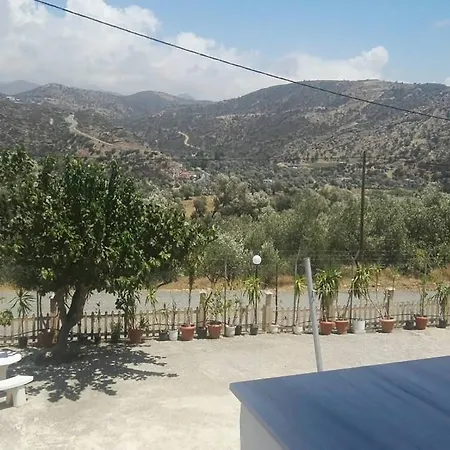 Creta Star Apartament *