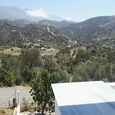 Creta Star شقة أغيا غاليني